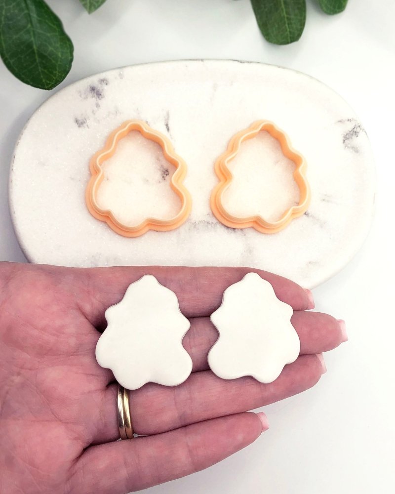 Organic Wavy Clay Cutter -