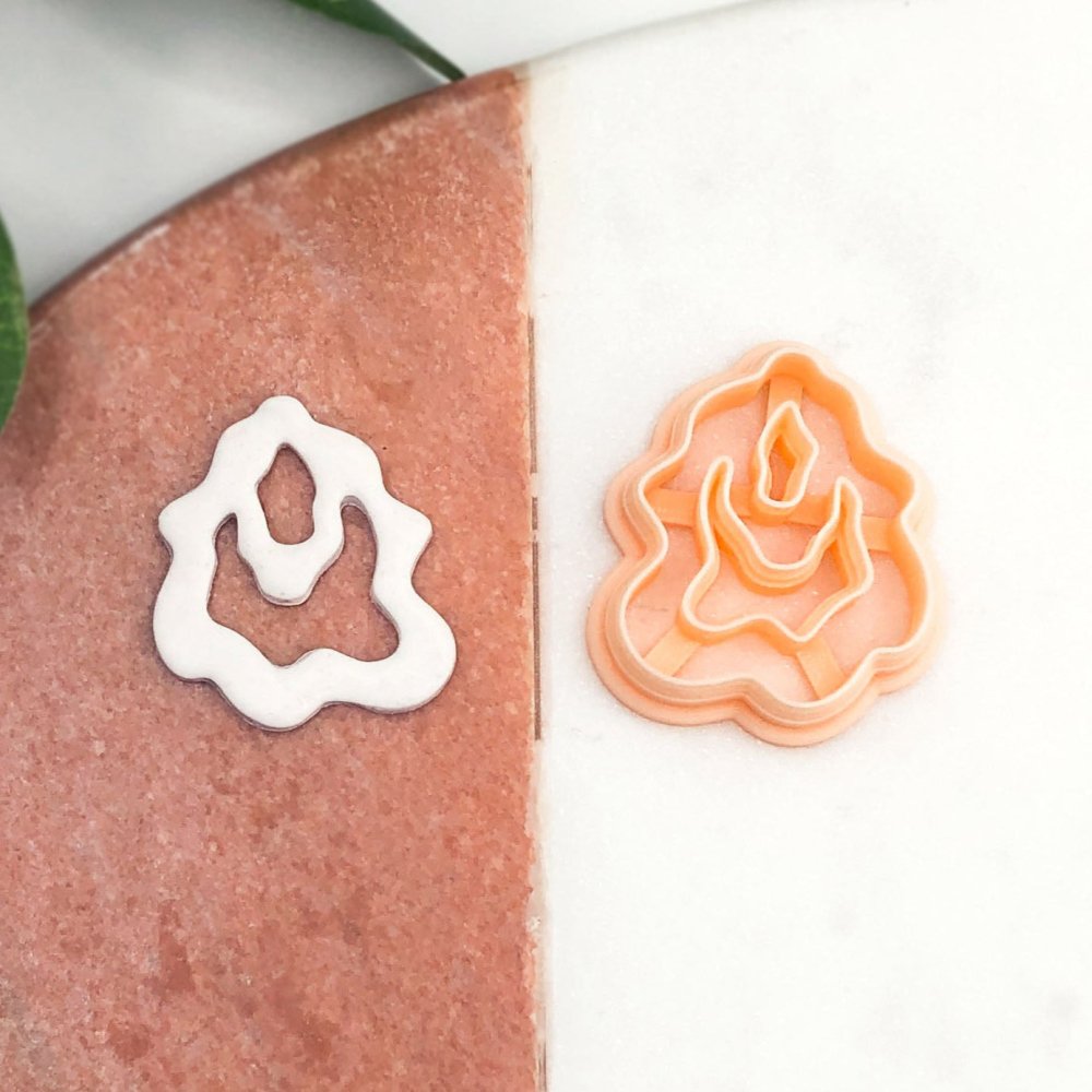 Organic Wavy Donut Clay Cutter -