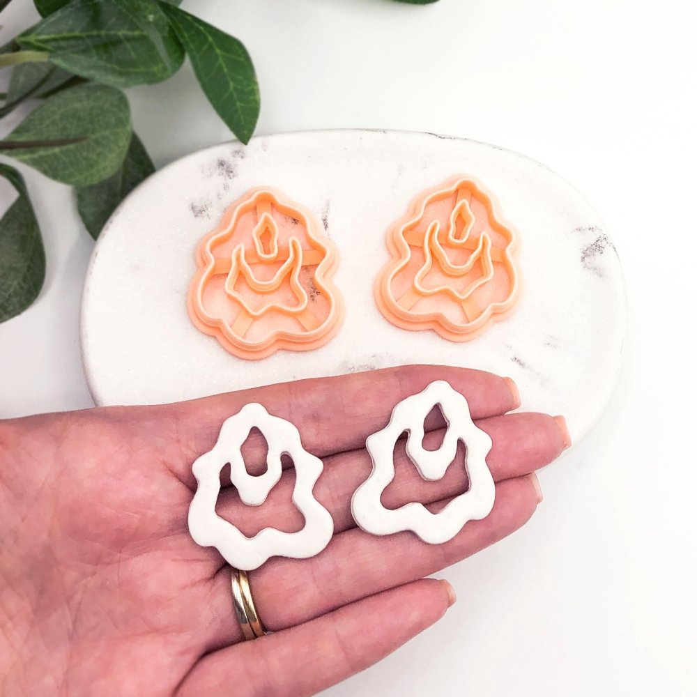 Organic Wavy Donut Clay Cutter -