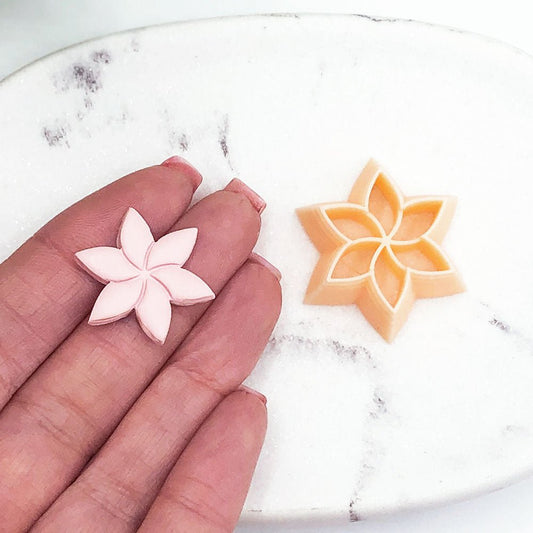 Flower Clay Cutter | Inner Embossed Stamp | Floral Christmas Poinsettia -