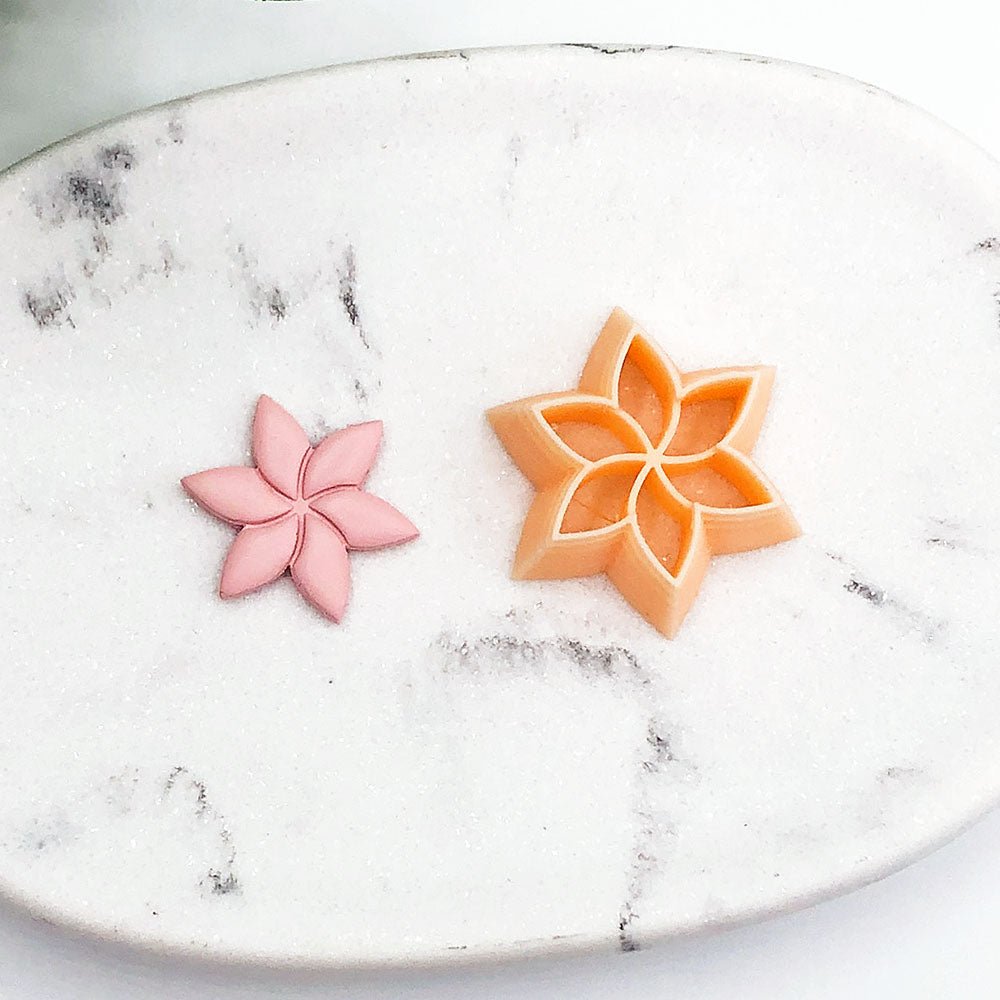Flower Clay Cutter | Inner Embossed Stamp | Floral Christmas Poinsettia -