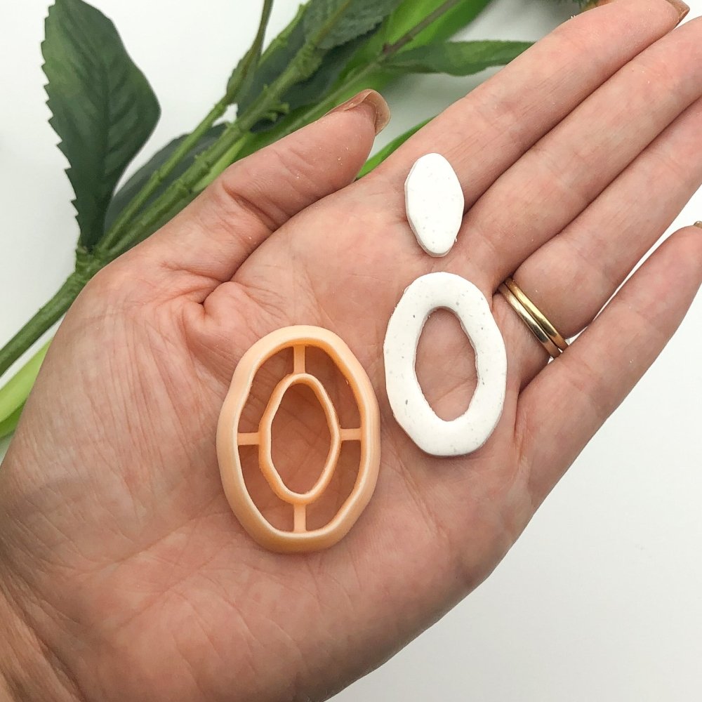 Organic Oval Donut Clay Cutter -