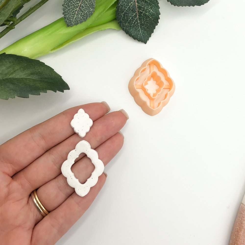 Scalloped Diamond Donut Clay Cutter -