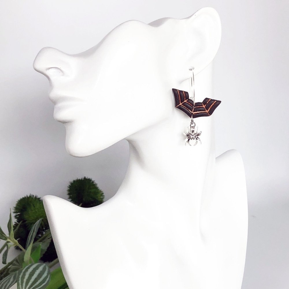 Spiderweb Half Polymer Clay Cutter | Spider Web -