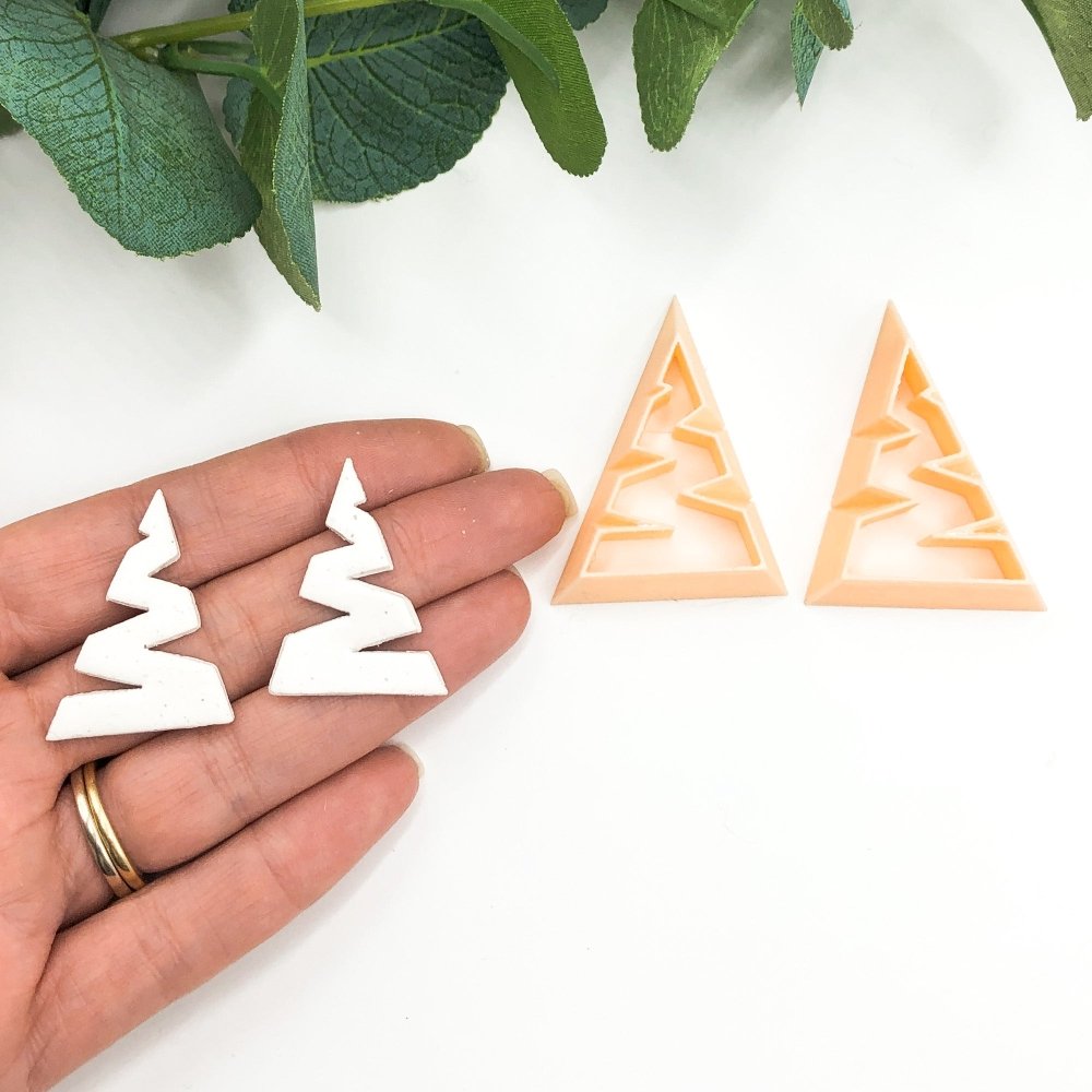 Zig Zag Tree Clay Cutter -