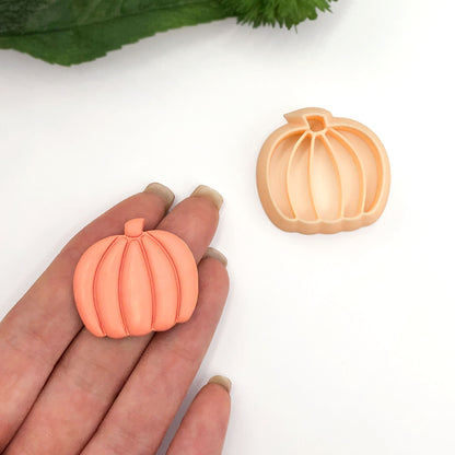 Pumpkin clay cutter for Hallween and autumn crafts. Sizes availble for polymer clay jewellery makers.
