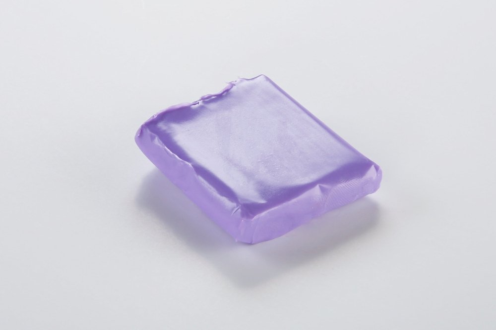 Cernit Polymer Clay 56g | 900 Violet. -