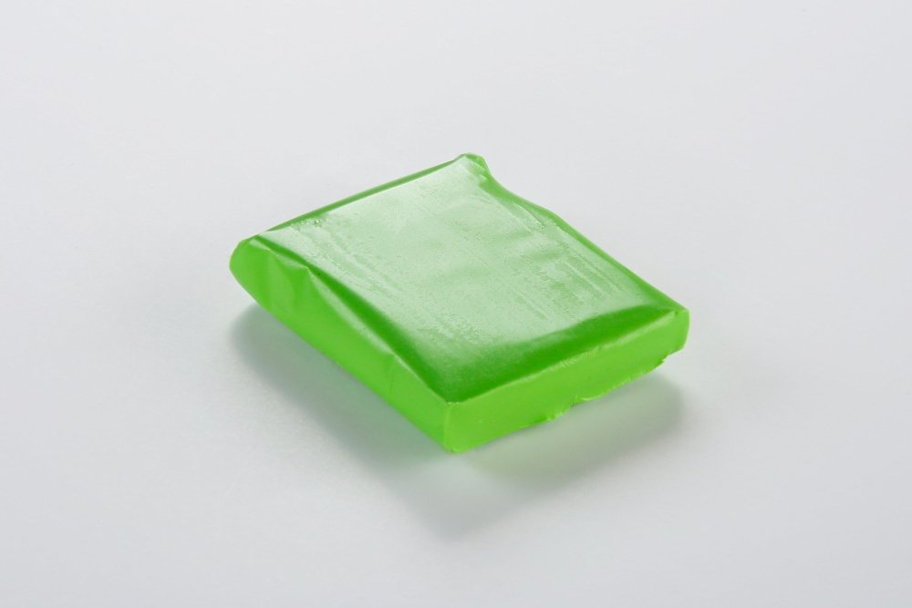 Cernit Polymer Clay 56g | Number One - 611 Light Green -
