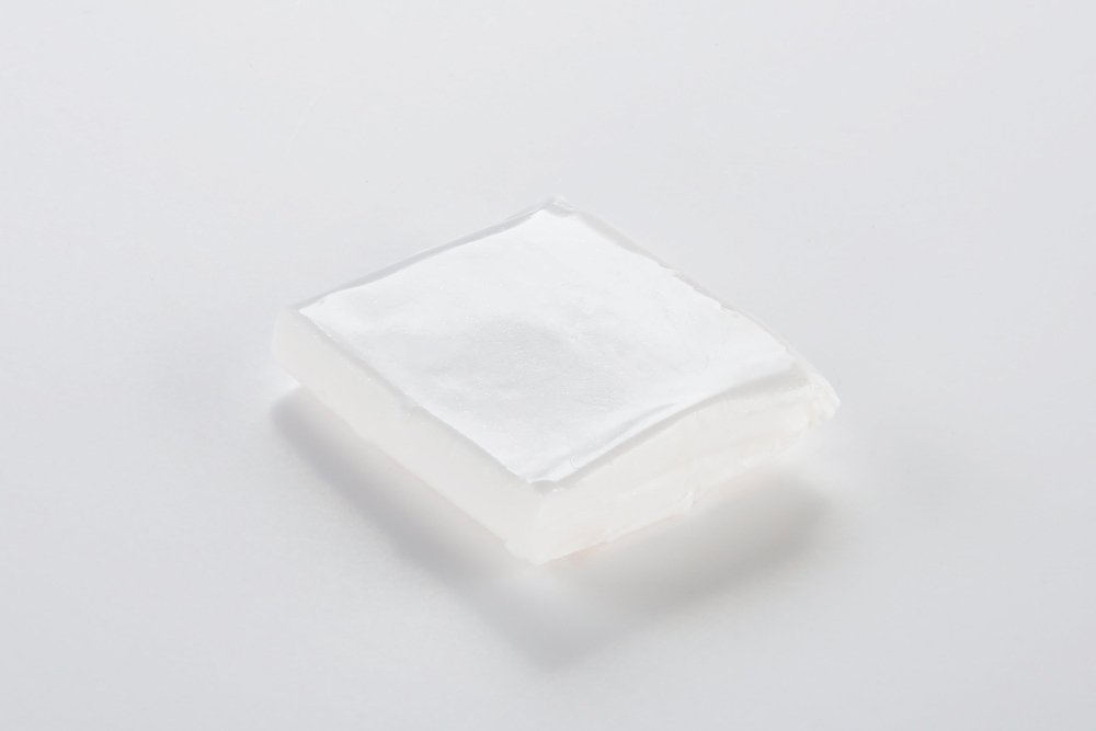 Cernit Polymer Clay 56g | Translucent - 010 Glitter White -