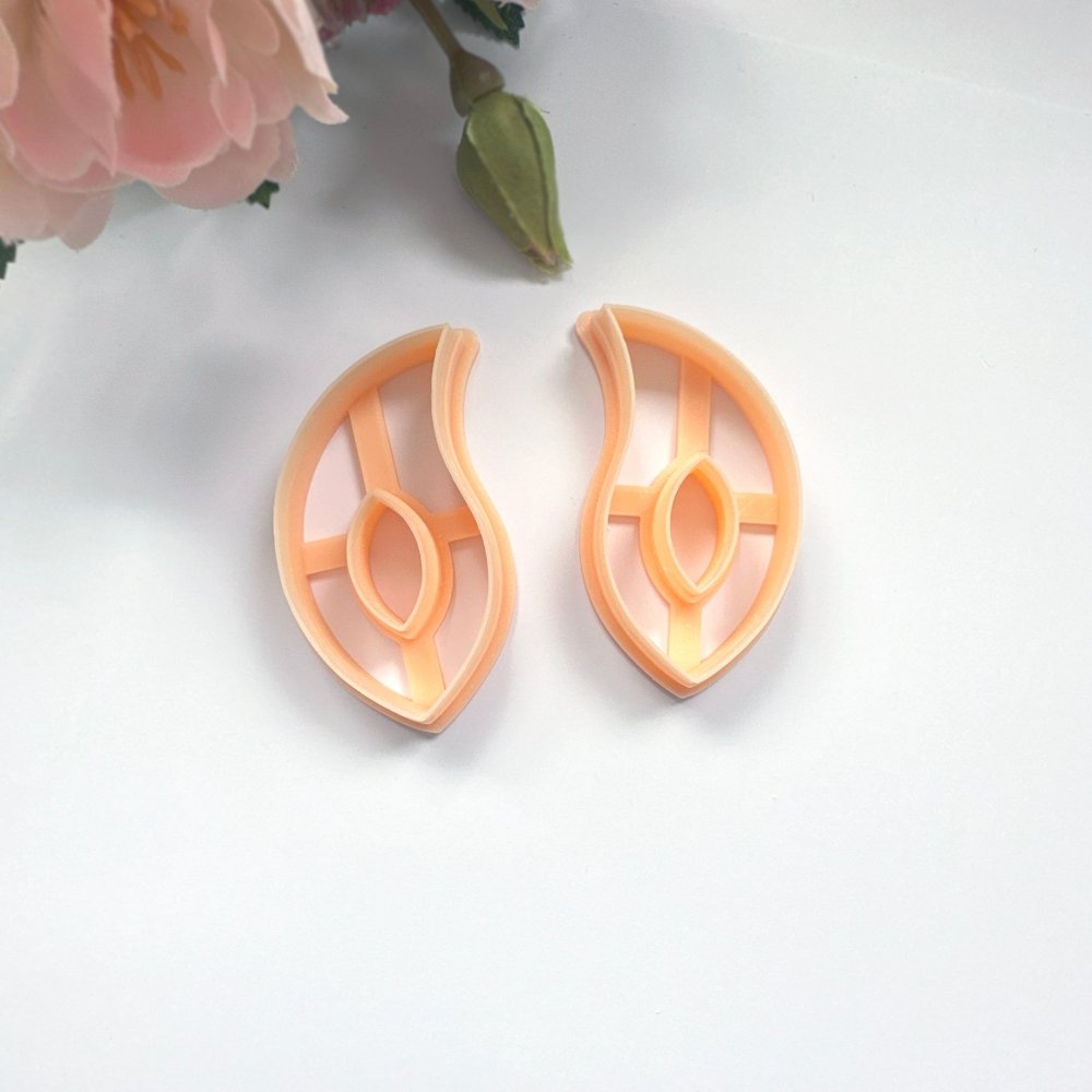 ClayBoutique Clay Cutter (40) | Flame Leaf - 