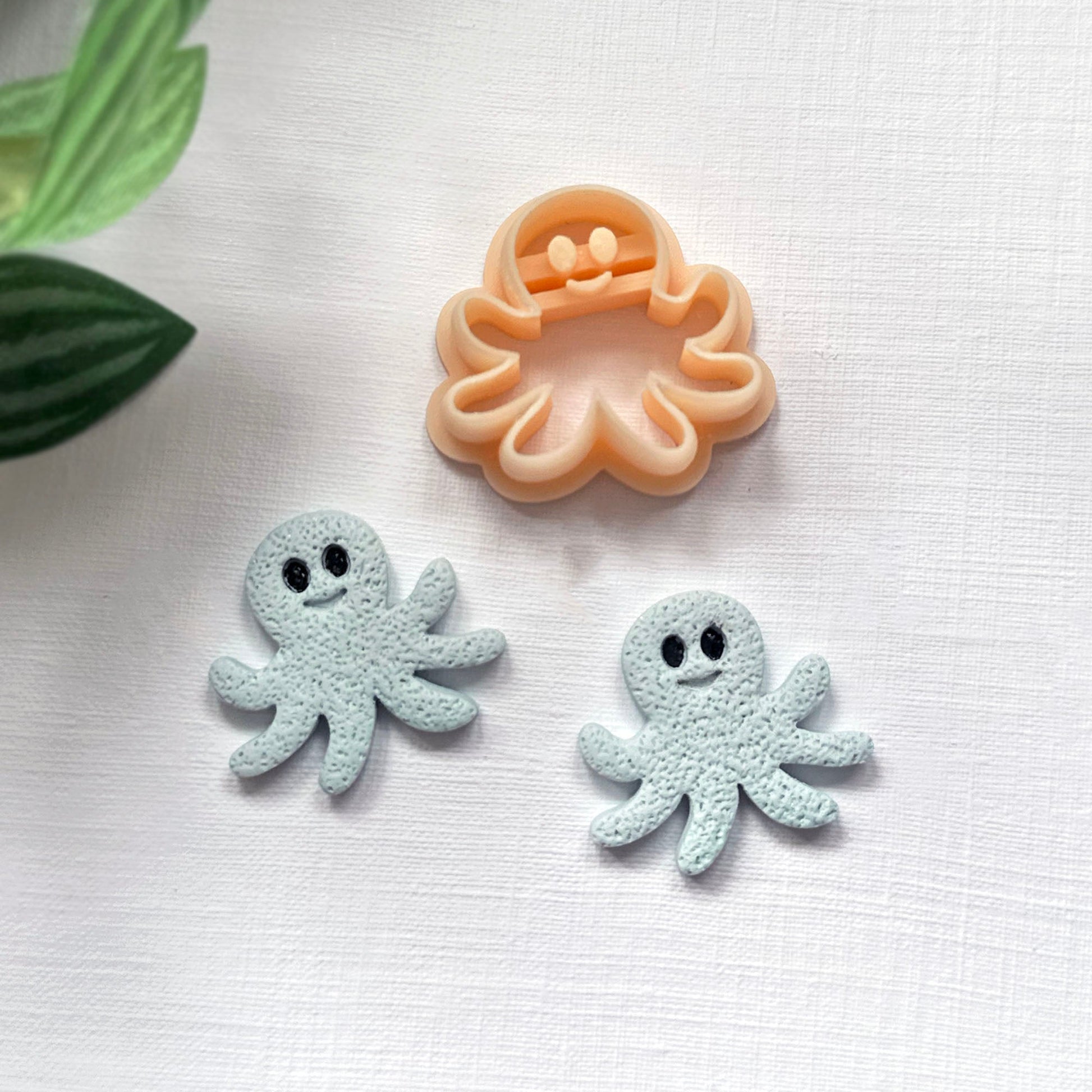 Octopus clay cutter with cute face for polymer clay jewellery making