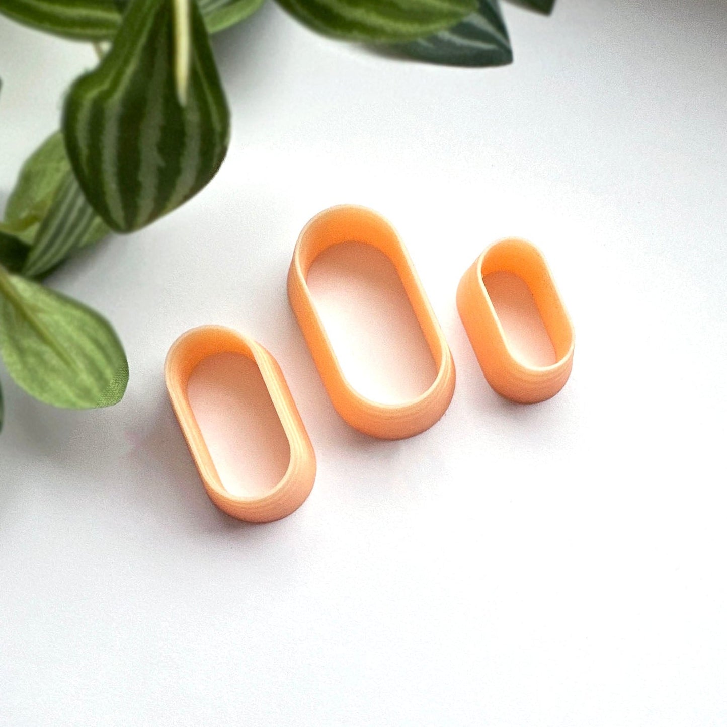 Oval pill clay cutter. Capsule oblong shape cutting tool for polymer clay jewellery makers.