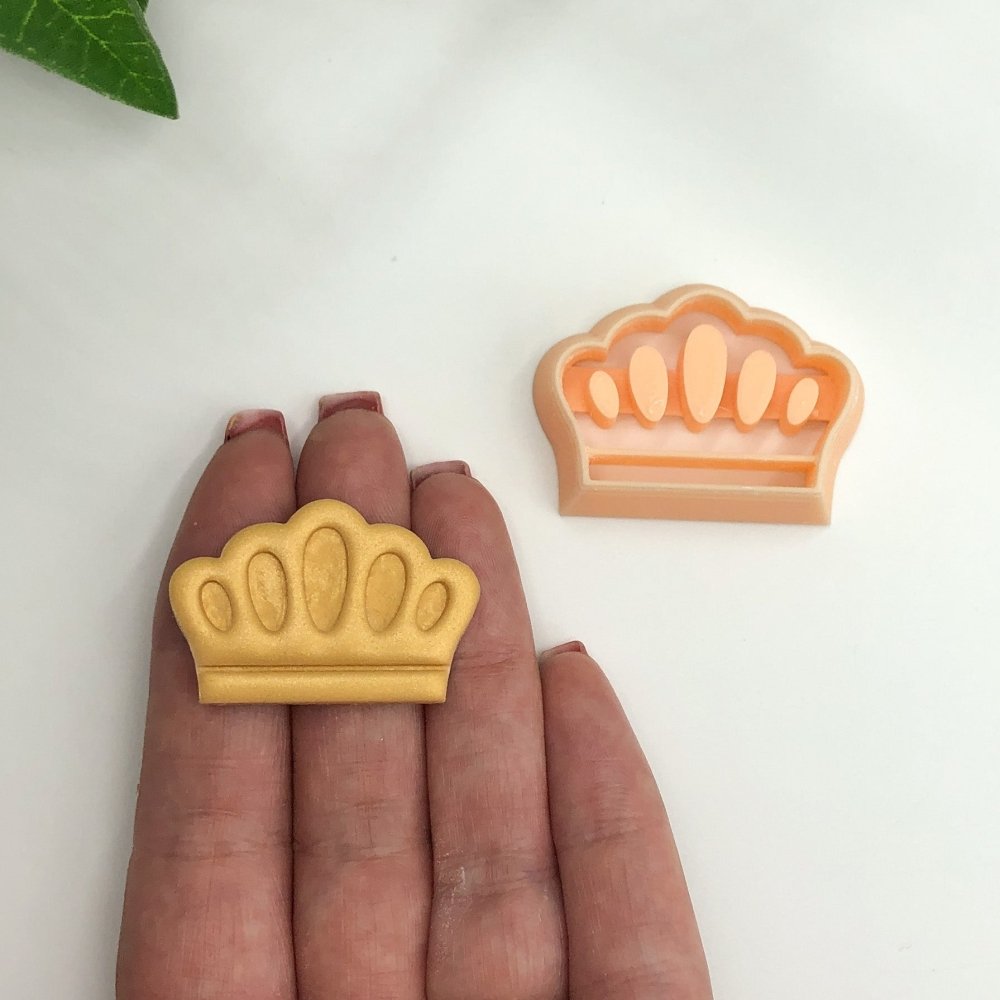 Crown Clay Cutter | Embossed Inner Stamp | King \ Queen -