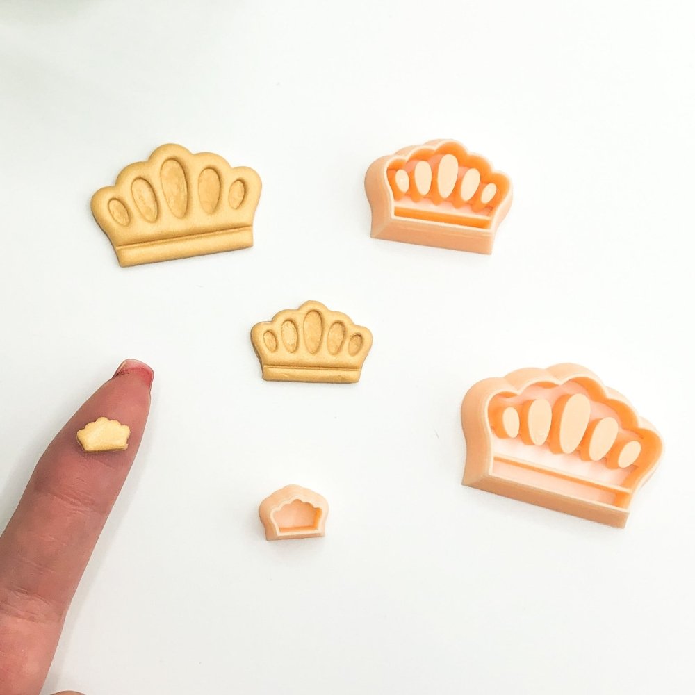 Crown Clay Cutter | Embossed Inner Stamp | King \ Queen -