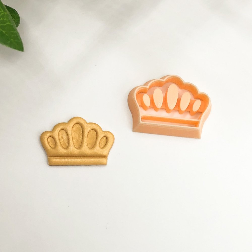 Crown Clay Cutter | Embossed Inner Stamp | King \ Queen -