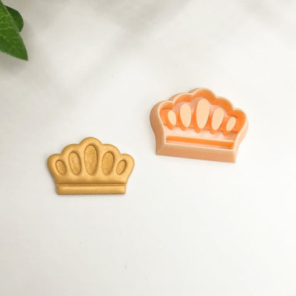 Crown Clay Cutter | Embossed Inner Stamp | King \ Queen -