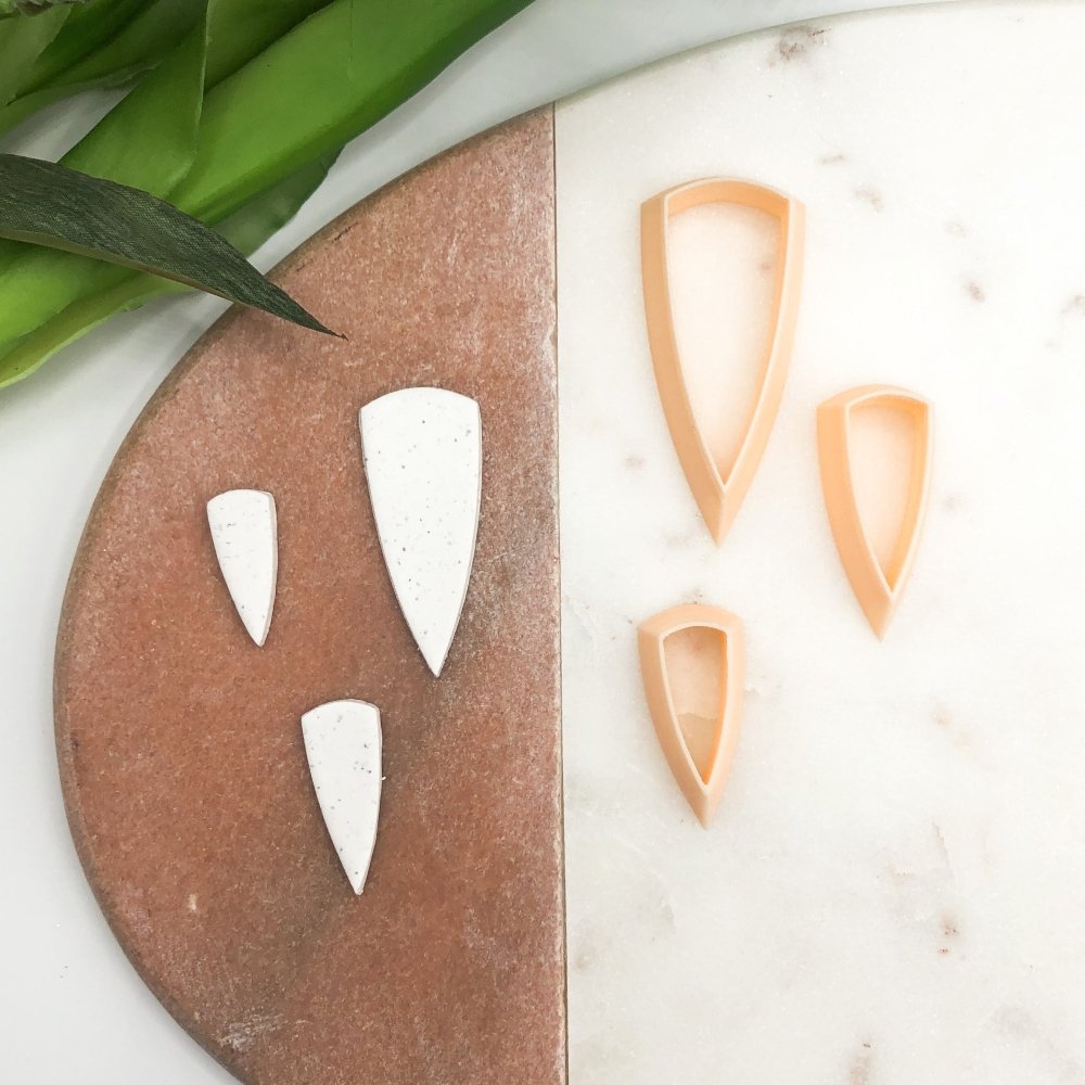 Dagger Clay Cutter | Triangle Shard -