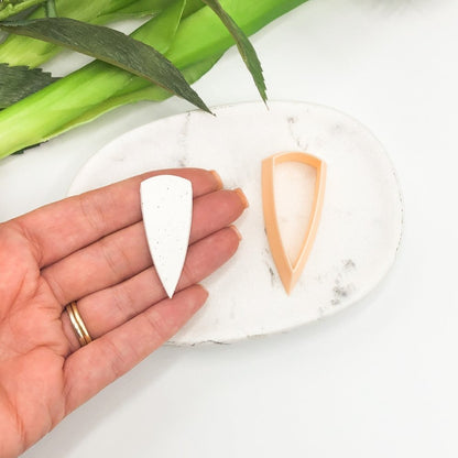 Dagger Clay Cutter | Triangle Shard -