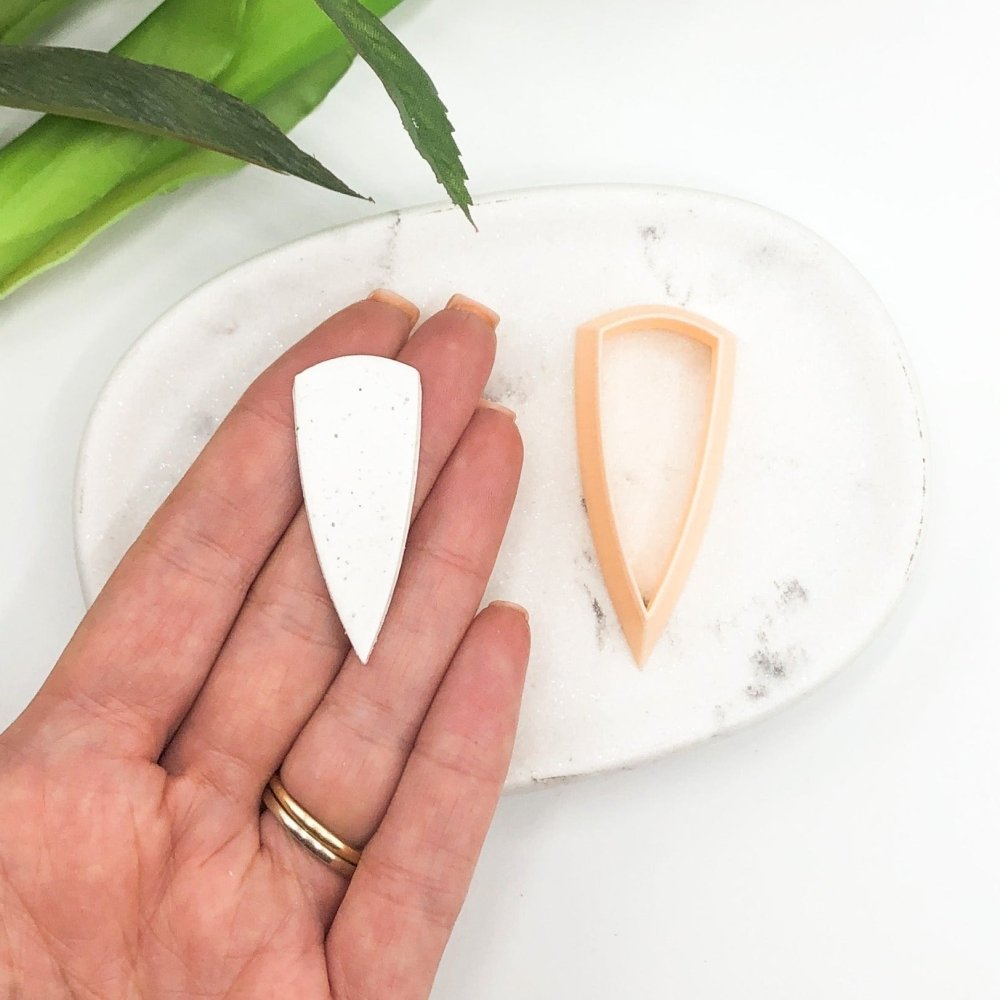 Dagger Clay Cutter | Triangle Shard -