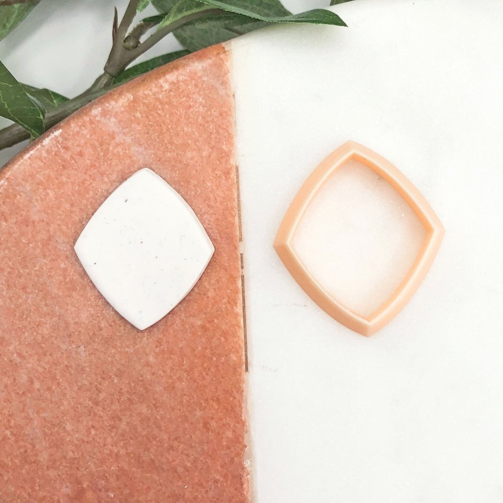 Diamond, Slightly Rounded Clay Cutter -