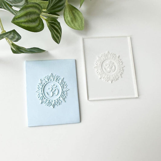 Om Symbol - Yoga soothing mantra mini texture stamp | Acrylic embossing tile / plate -