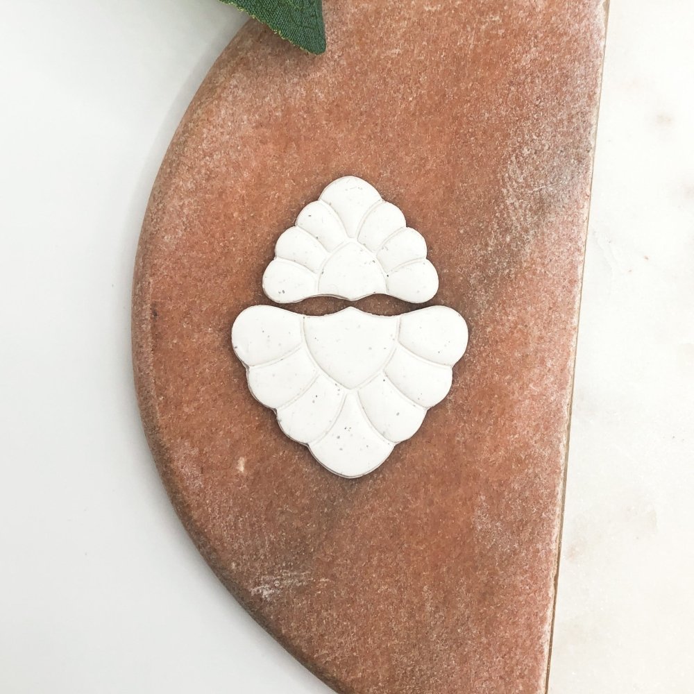 Petal Scalloped Clay Cutter | Embossed Inner Stamp -