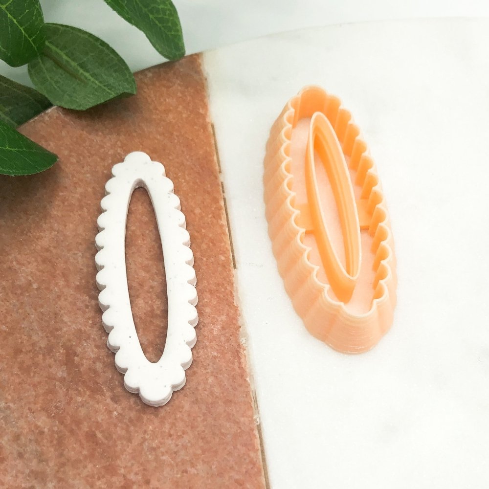 Scalloped Donut Clay Cutter Barrette D | Hair Crocodile | Alligator Clip -