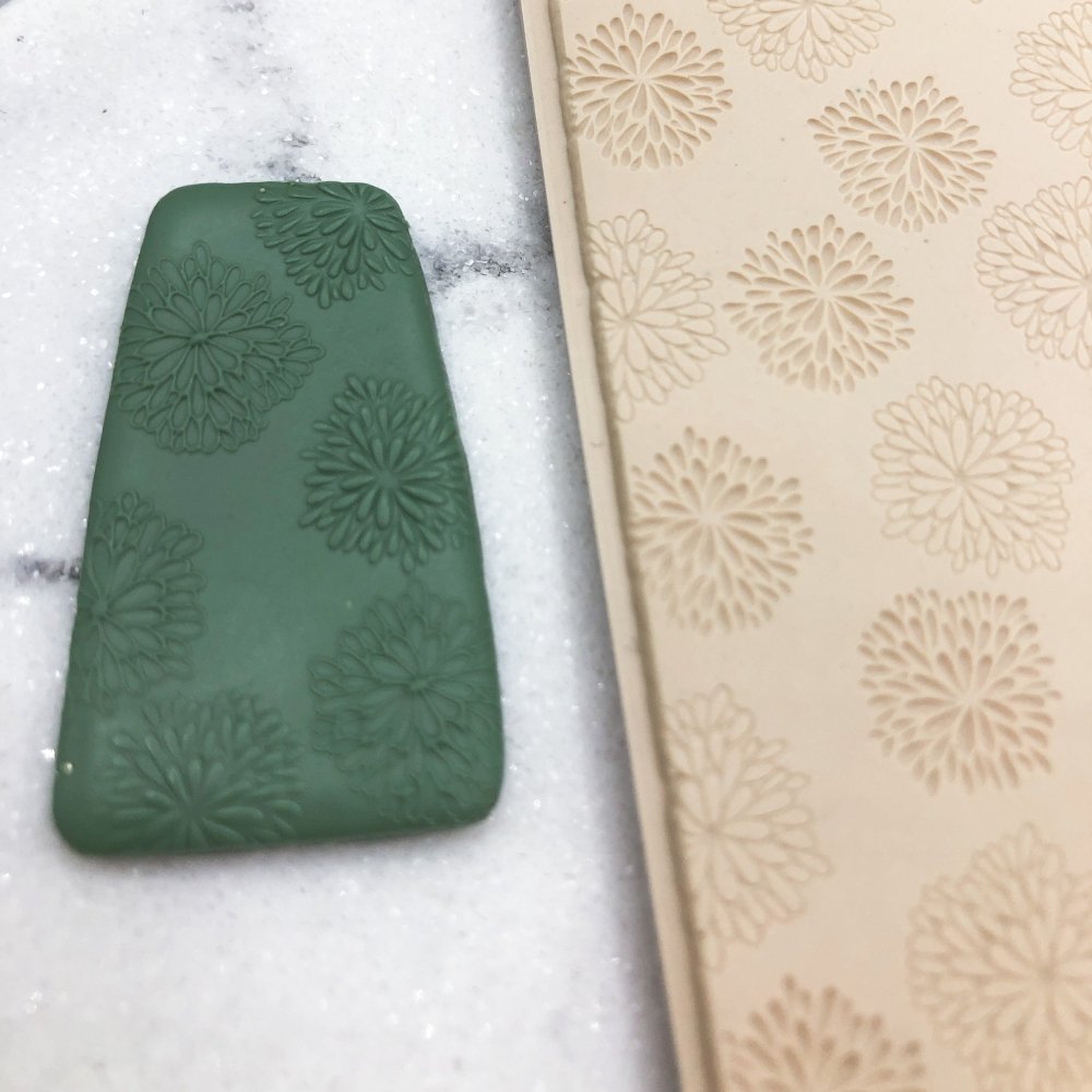 Texture Mat Mome Raths Embossed Flower Tile | Cool Tools US Rubber ...