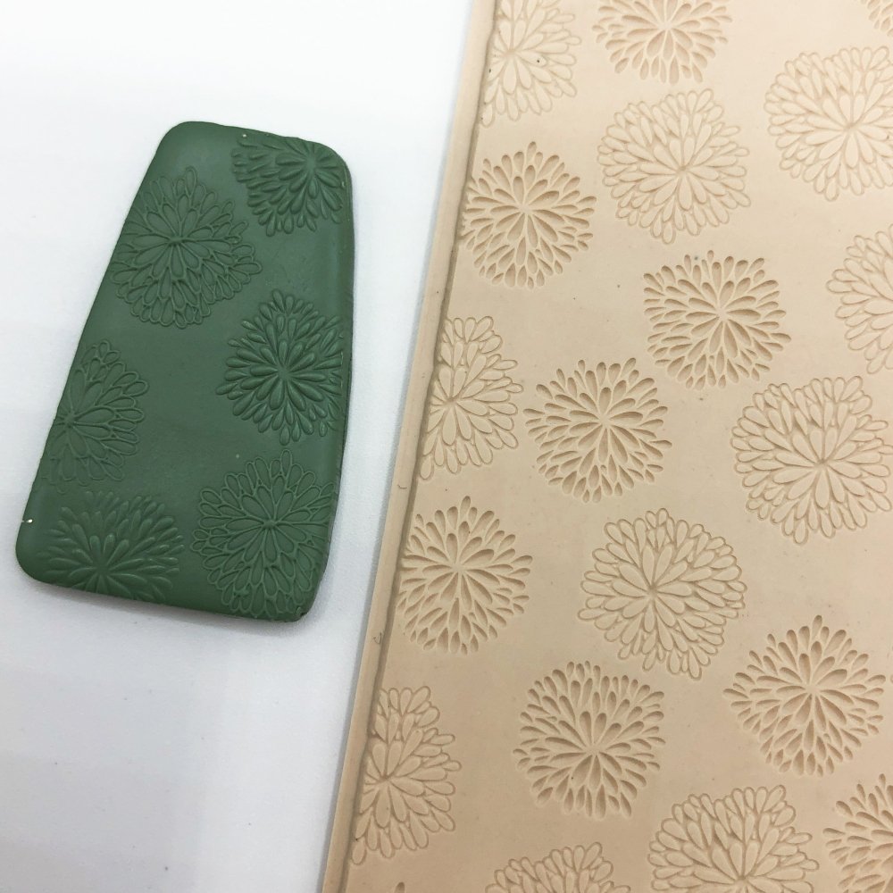Texture Mat Mome Raths Embossed Flower Tile | Cool Tools US Rubber Stamp -